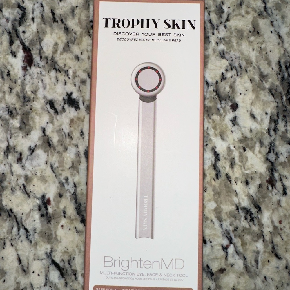 Trophy Skin BrightenMD Skincare Tool - Silver